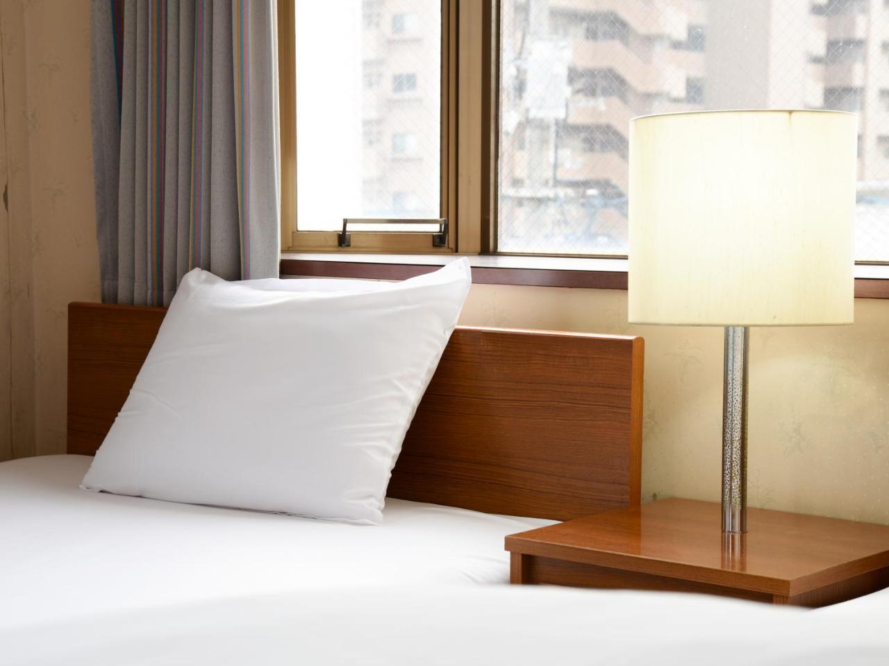 Green Business Hotel Фукуяма Екстер'єр фото