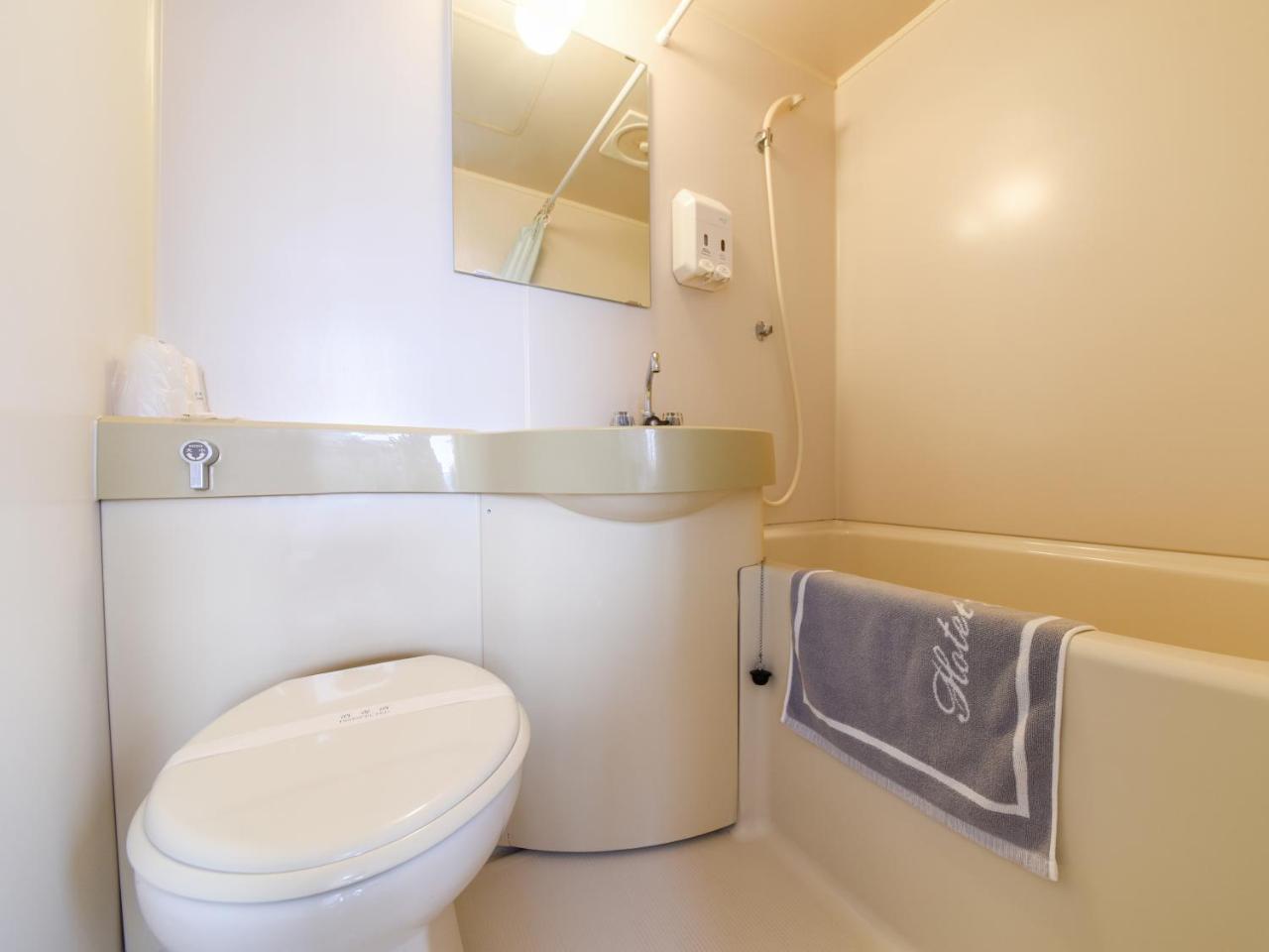 Green Business Hotel Фукуяма Екстер'єр фото